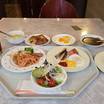 朝食は630分スタートのビュッフェです