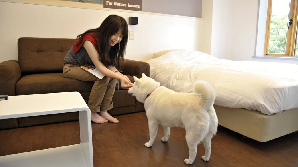 別邸トゥラノ館 洋室一例 / 5