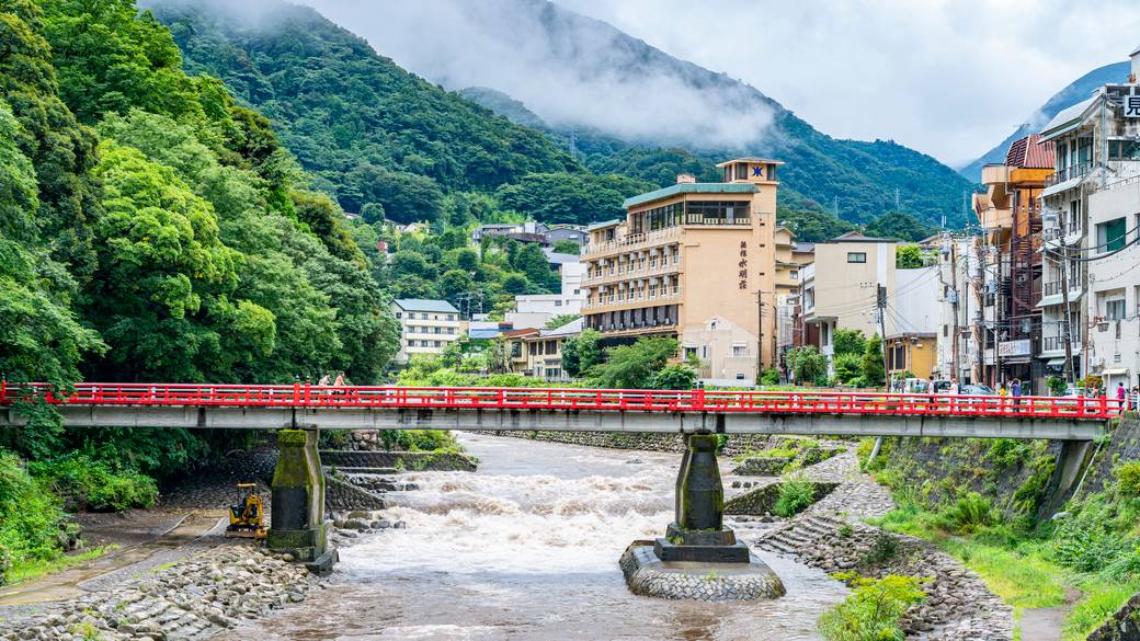 箱根湯本から
風景を楽しむ旅へ / 1