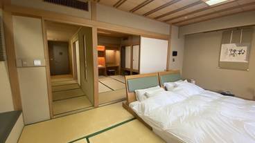 客室 / 5