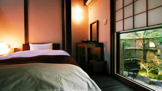 町家一棟貸し (ベッド+布団)