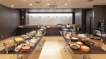 朝食スペース / 8