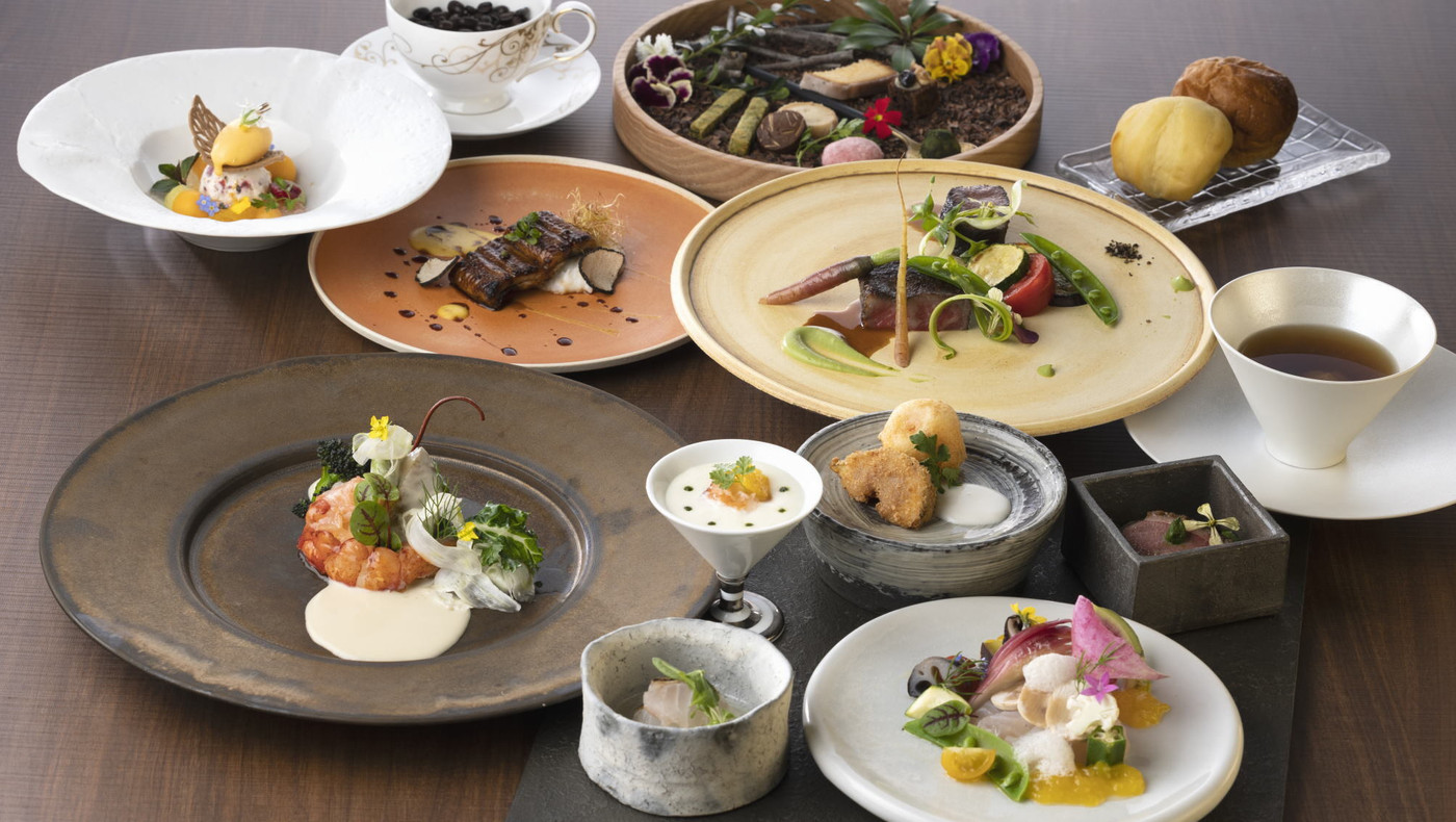 全室「美人の湯」の温泉付き。夜はシェフ渾身のフレンチで乾杯！3424165