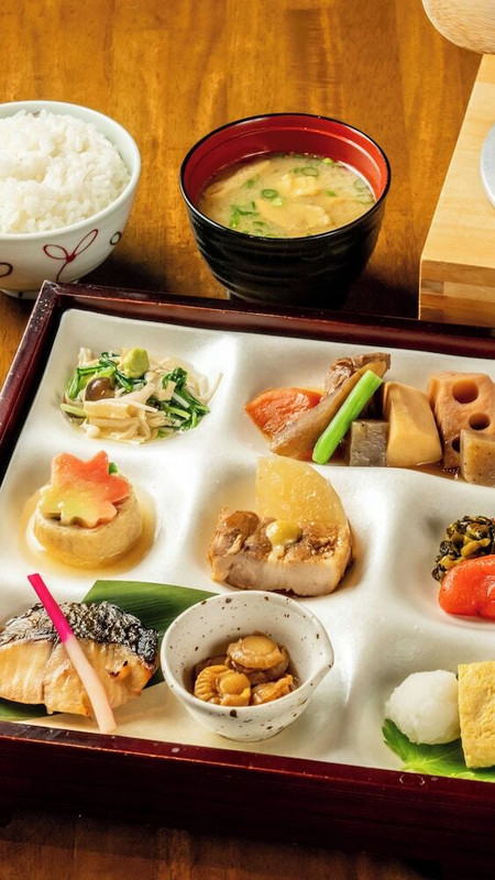 朝食
