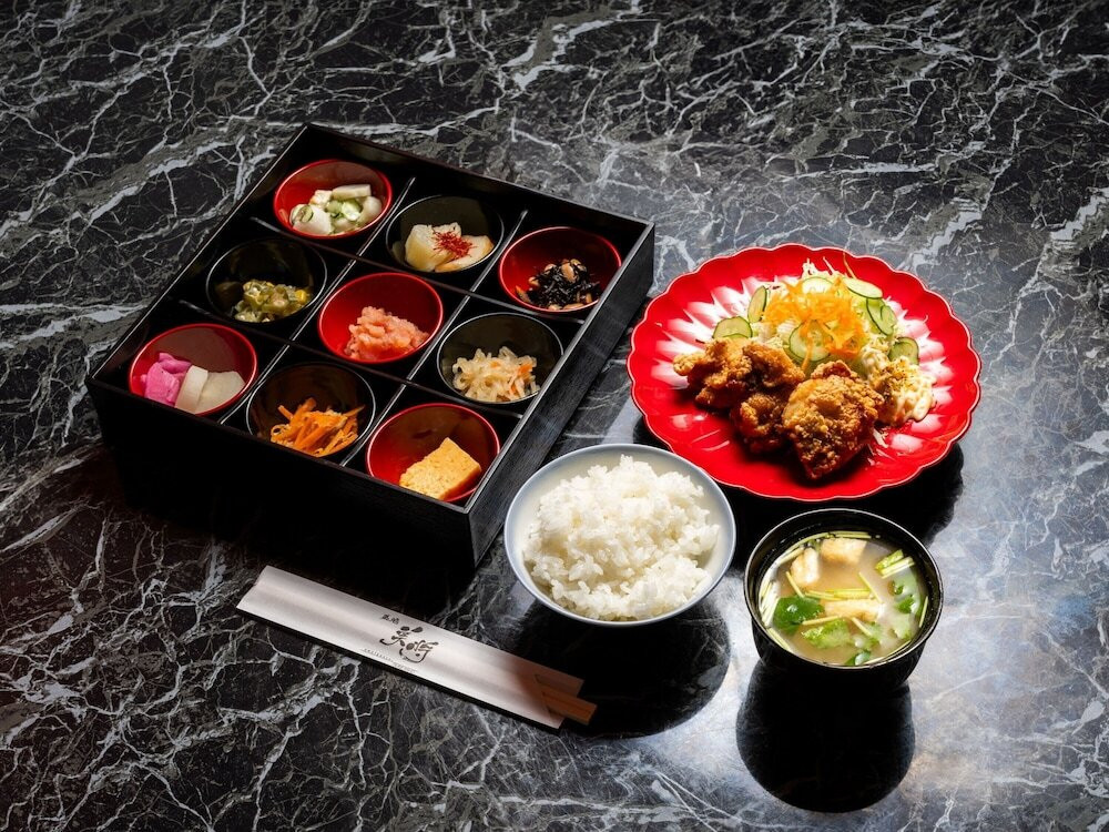 朝食