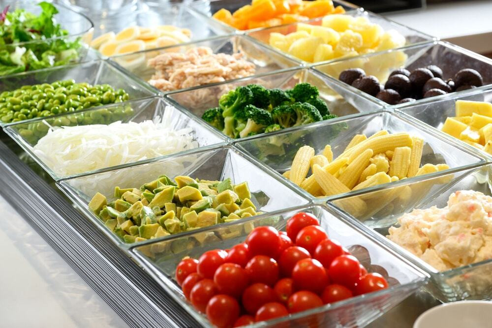 朝食ビュッフェ／サラダ