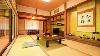 ラグジュアリー スイート