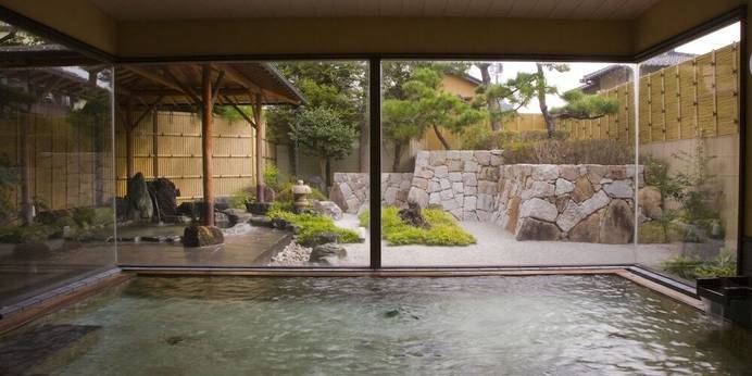 湯郷温泉 花の宿 にしき園(岡山県 旅館) / 1
