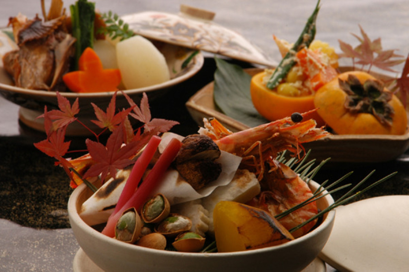 相模湾でとれた新鮮な海の幸が自慢の懐石料理3378637