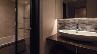 Junior Suite with Private Balcony - Temple View, Non Smoking