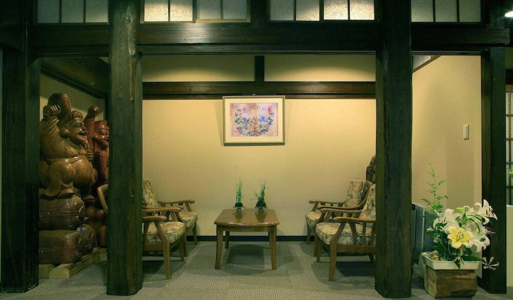 応接スペースの梁 / 2