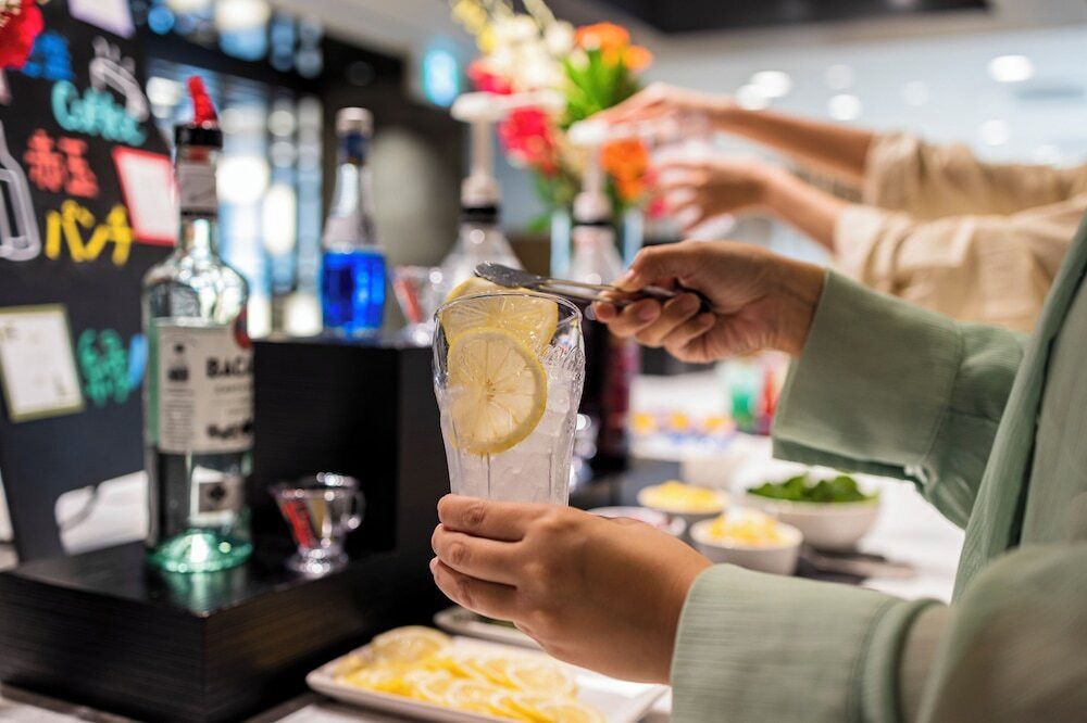 ロビーラウンジ