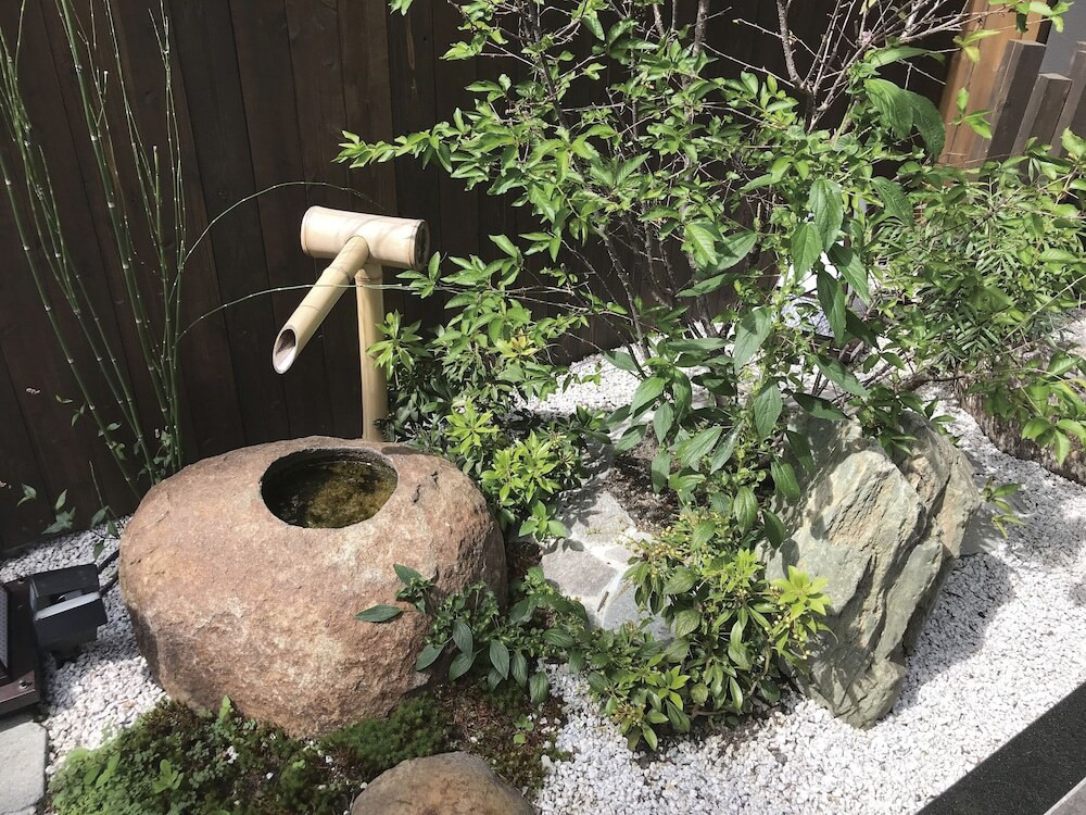 施設の入り口