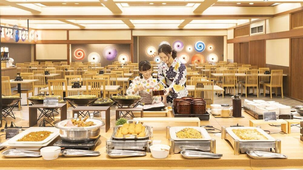 レストラン