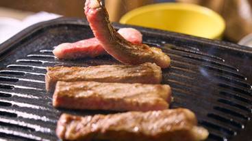 食事・飲み物 / 4