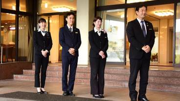 施設の入り口 / 27