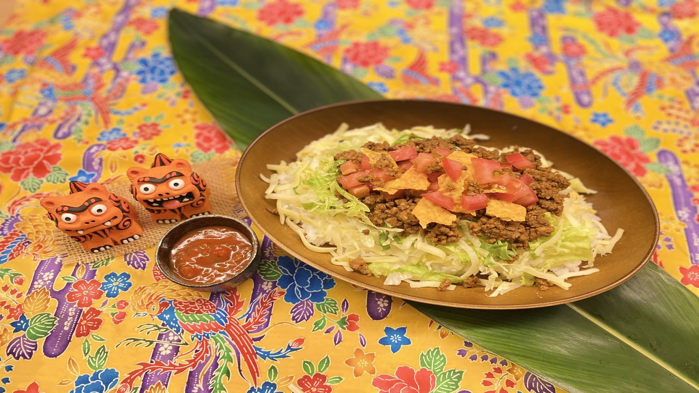 朝食ビュッフェ・タコライス