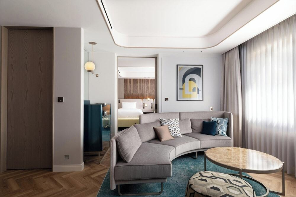 大人4人まで泊まれる「2ベッドルームスイート」が◎3359934