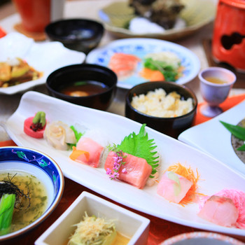 お部屋で楽しむ贅沢な海鮮懐石3930466