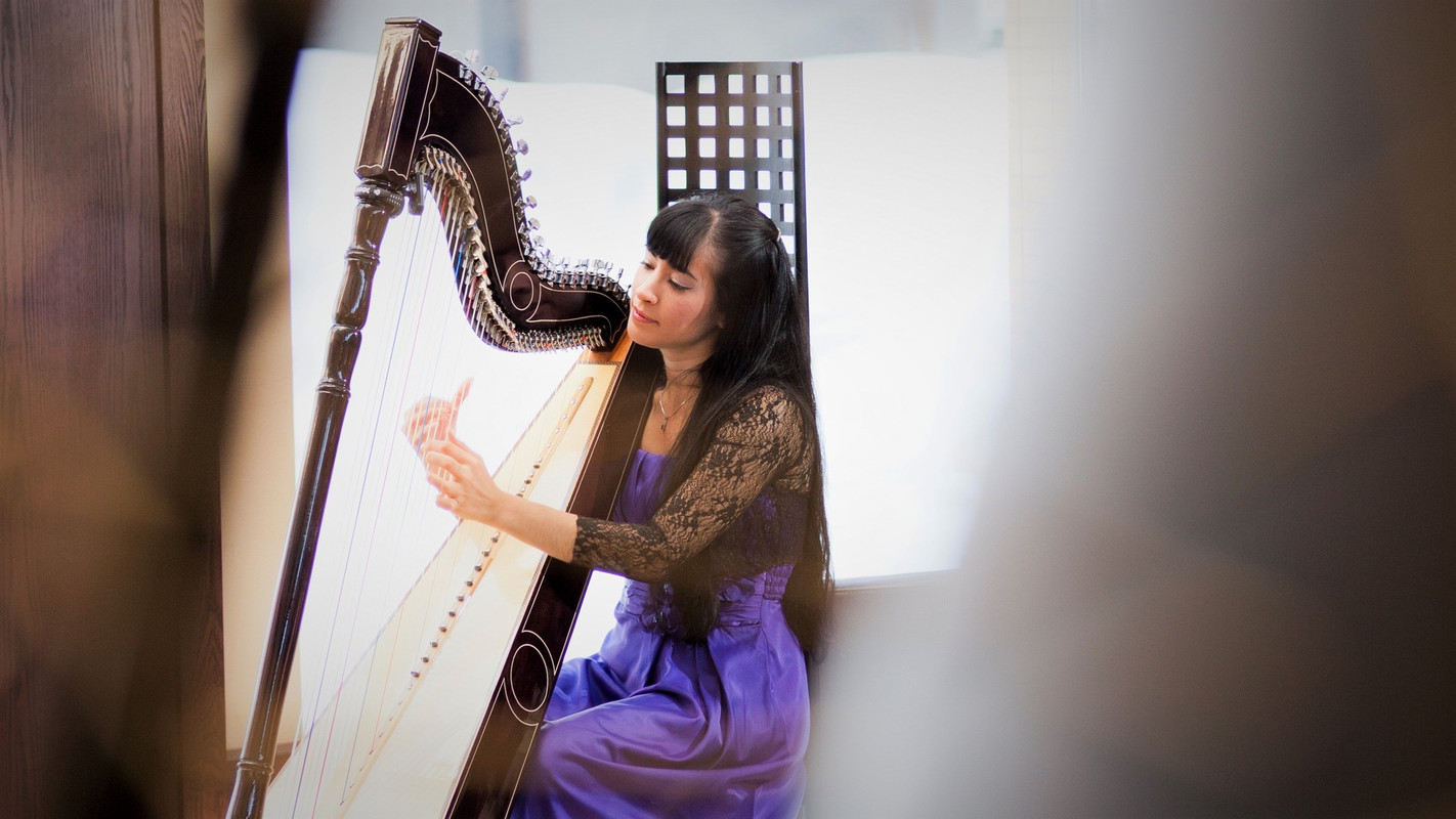 ハープの生演奏コンサート