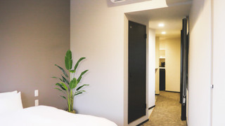 ベーシック ルーム キングベッド 1 台 禁煙 専用バスルーム