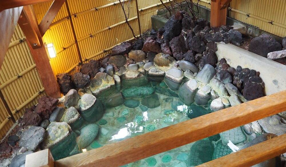 夜とは違う景色！
朝から温泉でのんびり / 5