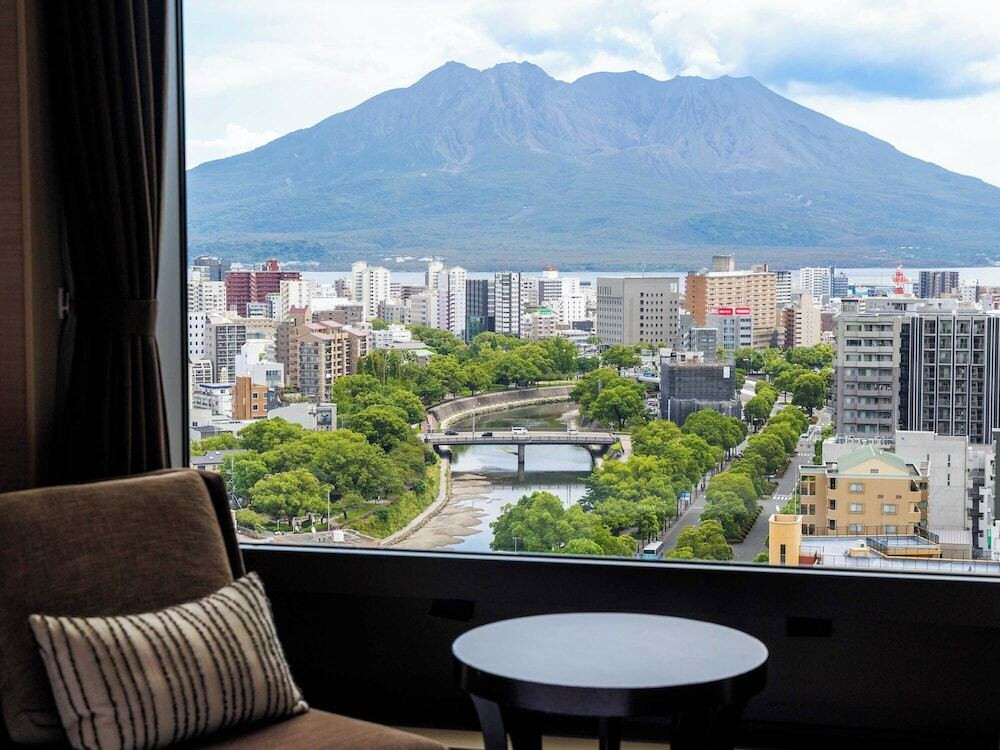 プレミアムツインルームから眺める錦江湾と桜島は絶景♡4773667