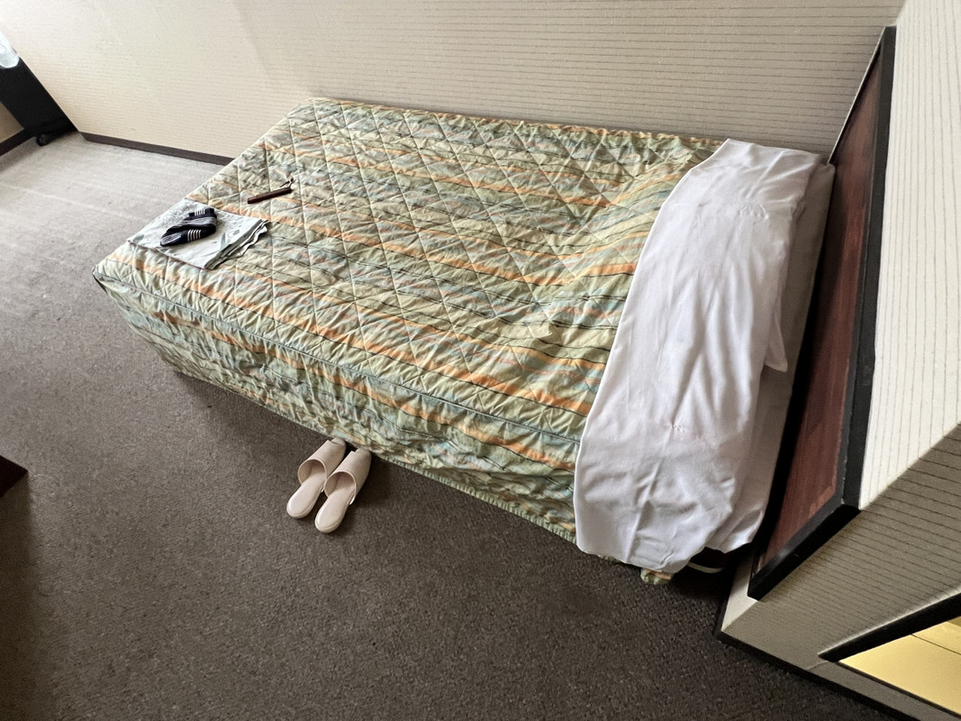 ベッドはシングル