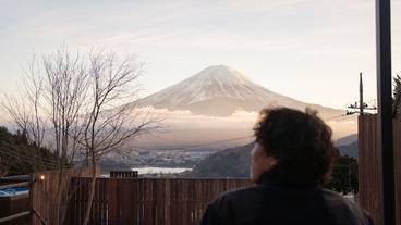 客室 / 18