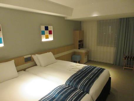 沖縄逸の彩ホテル / 2