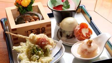 食事・飲み物 / 10