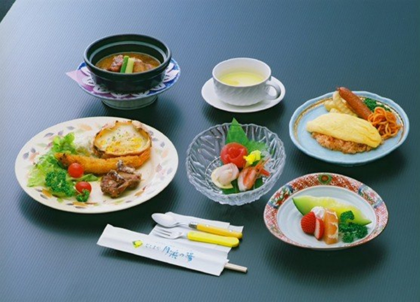 地魚料理が自慢の温泉宿！子どもも楽しめる少量のお造りが嬉しい4059778