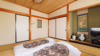 [禁煙] 和室12畳 [広縁バストイレ付き]