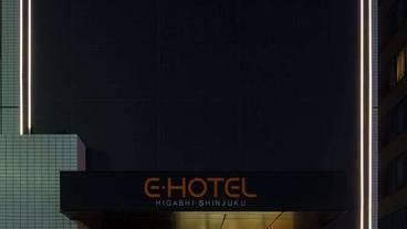 施設の入り口 / 16