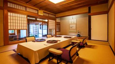 特別室 囲炉裏 次の間 / 3