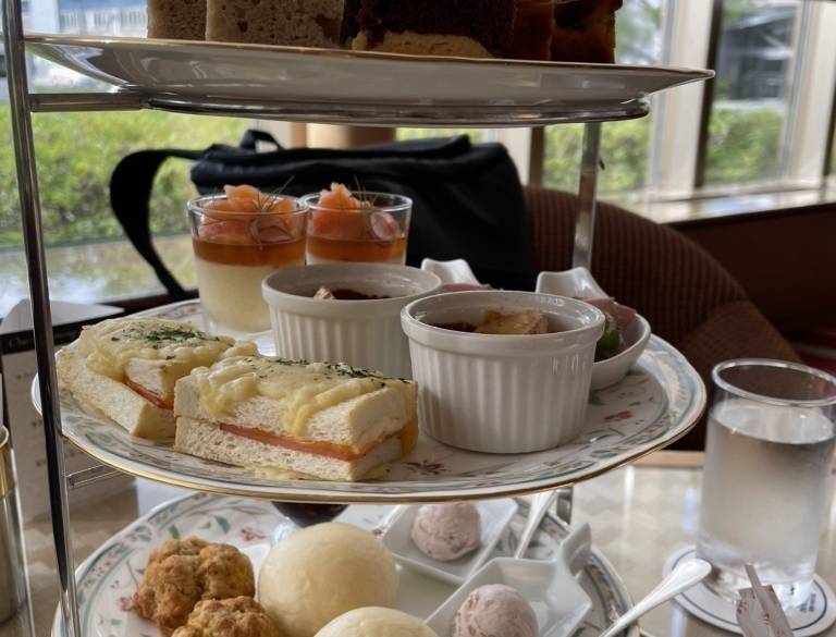 ラウンジ「オーロラ」スイーツ / 2