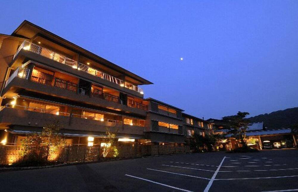 南伊豆 白砂青松の弓ヶ浜に面した、心地よい和風リゾート4271323