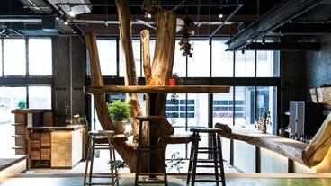 ロビーラウンジ / 2