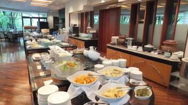 ビュッフェ / 15