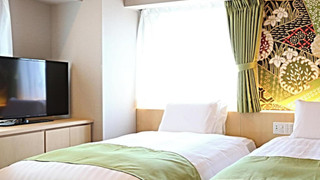 ツイン [20sqm ベッド幅110cm/2台]