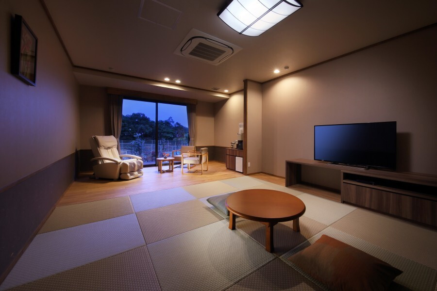 南房総 勝浦 翠海（ミナミボウソウ カツウラ スイカ） / 7