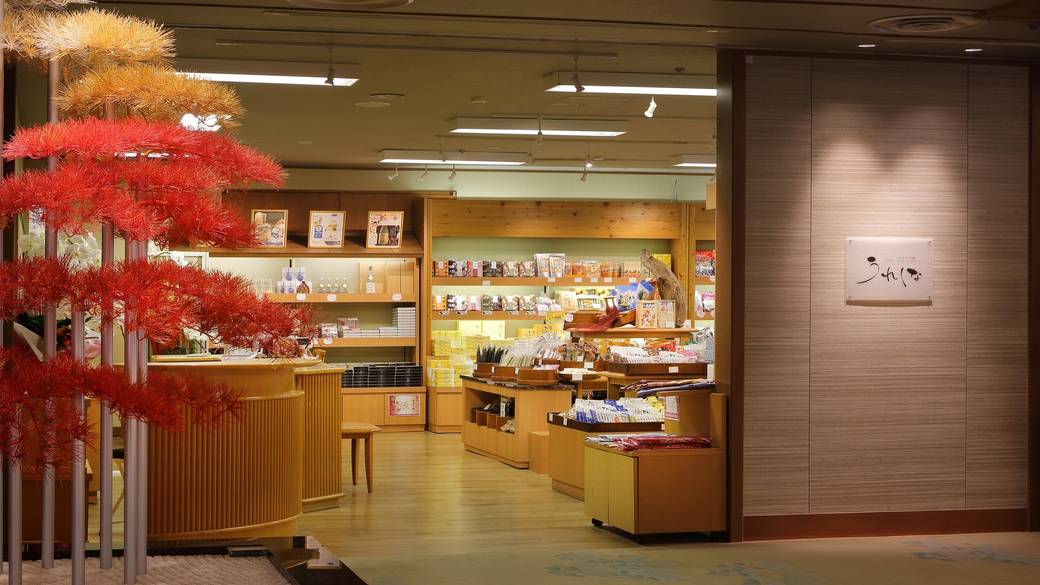売店 / 3