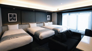 ラグジュアリー 4 人部屋