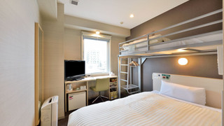 スーパールーム