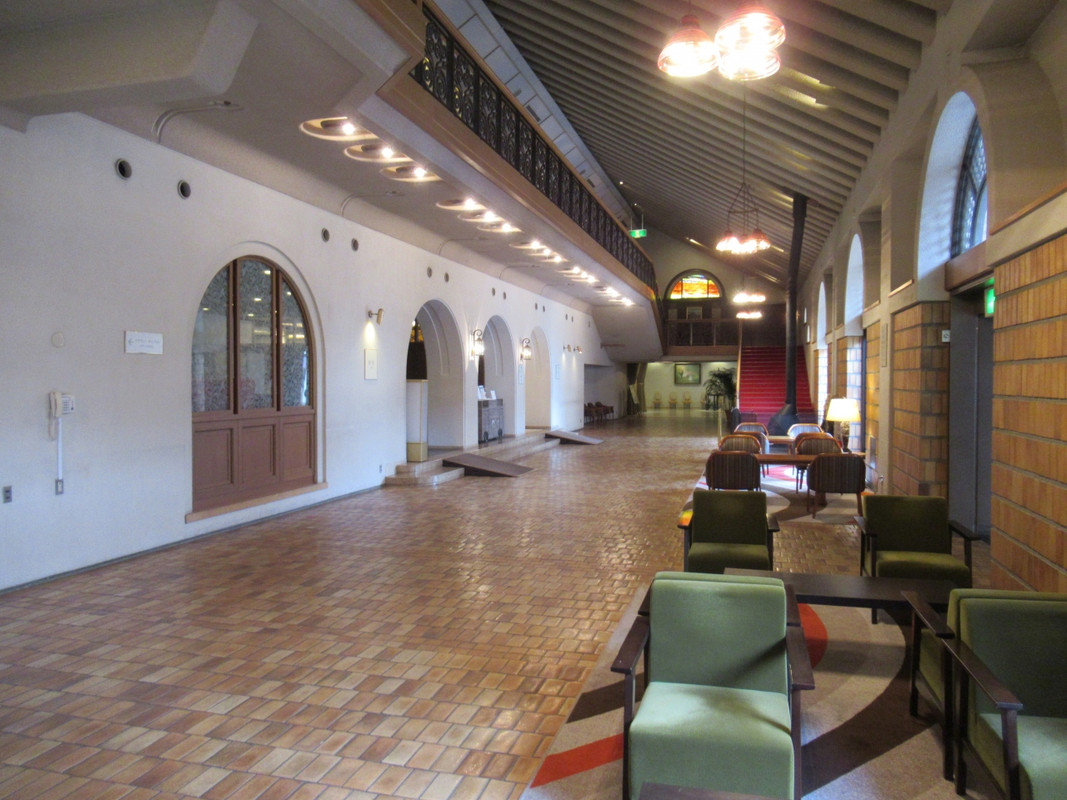 アイヴィホール