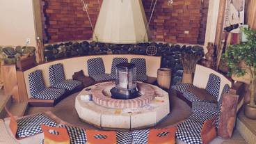 ロビーラウンジ / 3