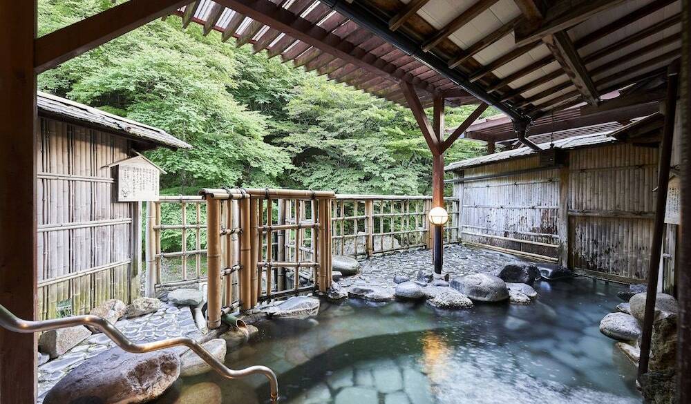 3つの自家源泉
豊富な湯量が自慢 / 3