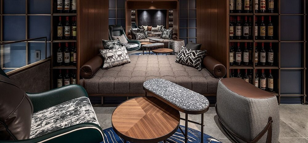 ロビーラウンジ