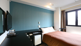 プレミアムダブルルーム 喫煙 (広さ15m² ベッドサイズ140cm)