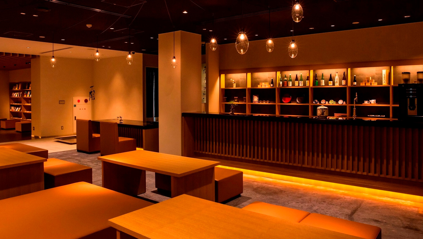 ラウンジ「ハレの間」が素敵。もてなしの心と金沢の文化に触れるホテル3655827